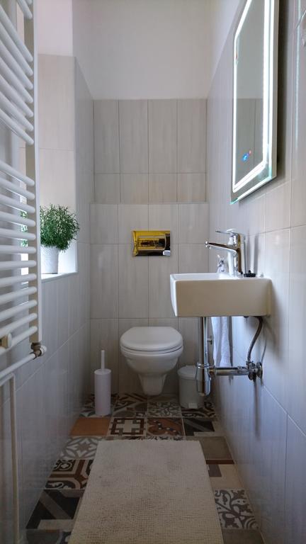 Konzul -Top Apartment, Strict Center, Parking Osijek Ngoại thất bức ảnh